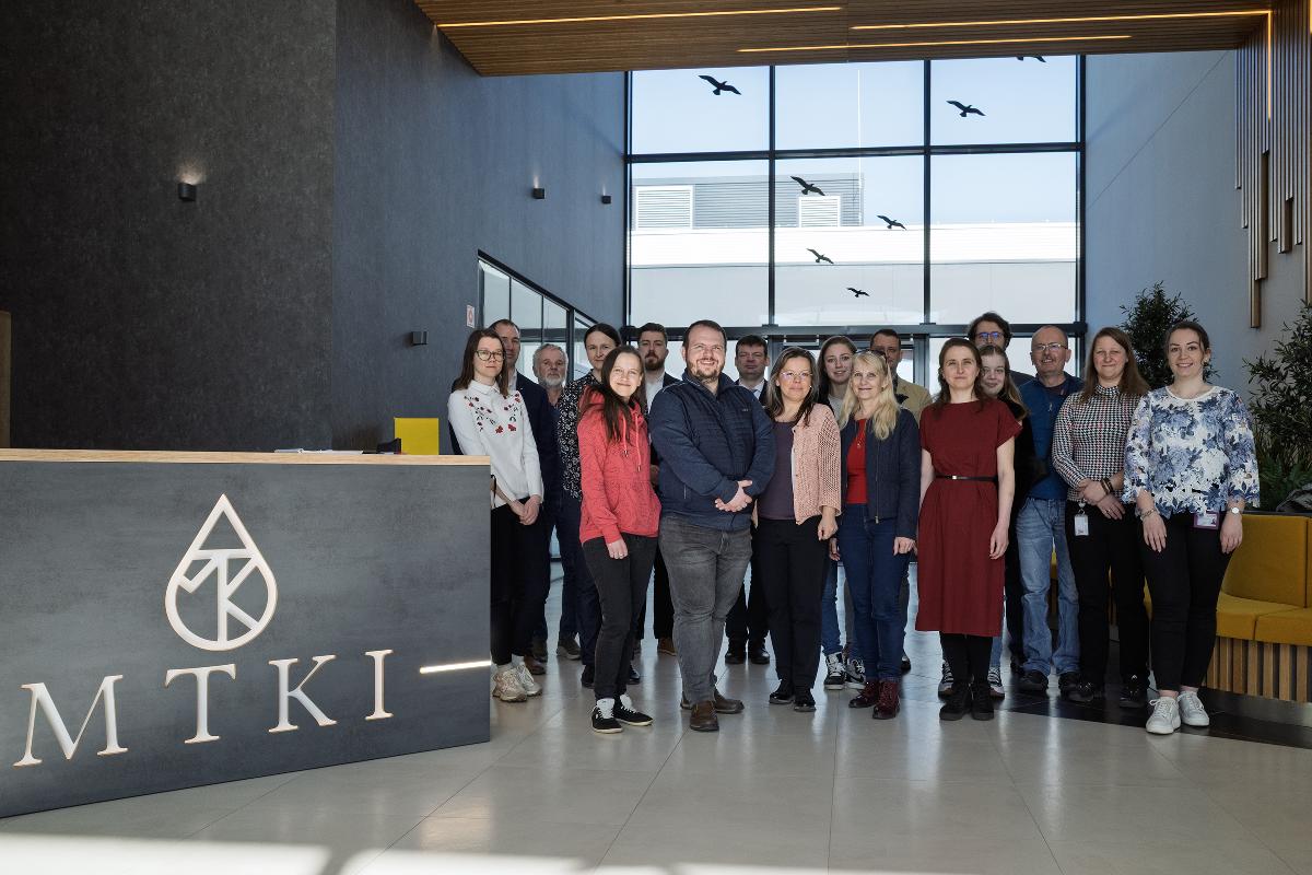 MILKCHECK – V4 DAIRY RESEARCH NETWORK FOR RAW MILK QUALIFICATION PRACTICES AND CHALLENGES